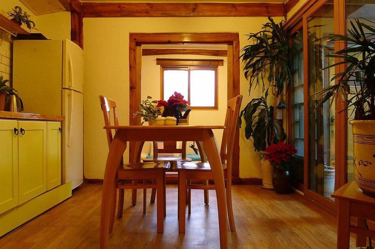 Hanok Guesthouse 202 Seoul Exterior photo