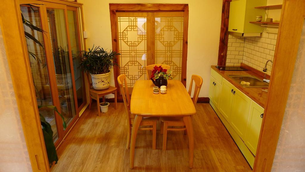 Hanok Guesthouse 202 Seoul Exterior photo