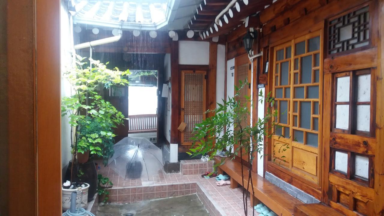 Hanok Guesthouse 202 Seoul Exterior photo